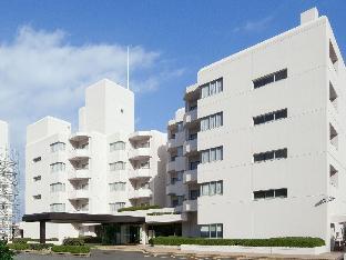 WISTERIAN LIFE CLUB Toba
