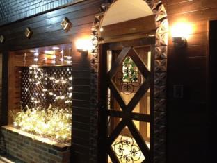 Monthly Weekly House CreaUn