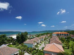 Fusaki Beach Resort Hotel & Villas