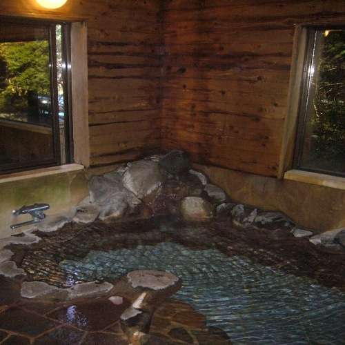 Sengokuhara Onsen Rokurobee Ryokan