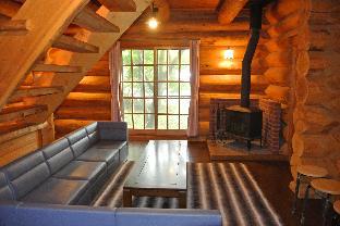 Private ski Lodge in Madarao / Tangram