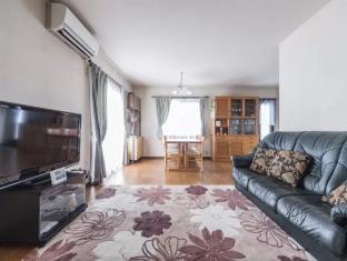 AH 4 Bedroom House in Kyoto KR1