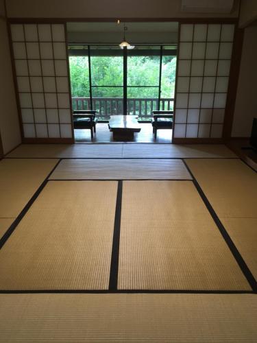 Sansou Syaranoki