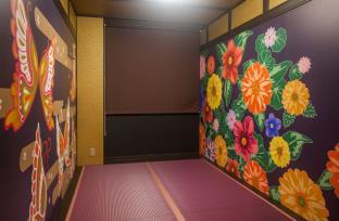 PICNIC HOSTEL OSAKA
