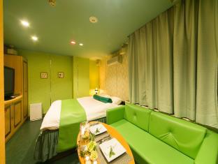 Hotel Staymore - Adult Only
