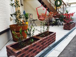 Hammock House Osaka