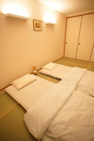 Aya inn Karasuma Gojo