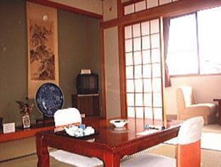 Yufuin Ryokan Tatsumi