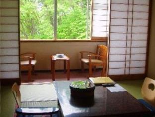 Kusatsu-Onsen Kirishimaya Ryokan