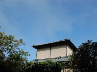 Tsukino Usagi Hotel