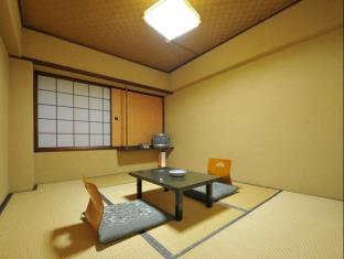 Nakayasu Ryokan