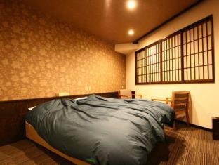 Nozawa Onsen Kawaichiya Ryokan