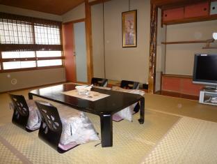 Yudanaka Tawaraya Ryokan