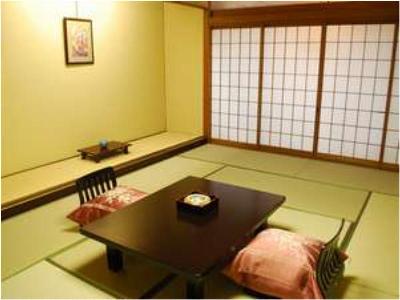 Roten-no-Yu Kinkaku