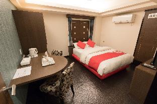 OYO 140 Top Hotel