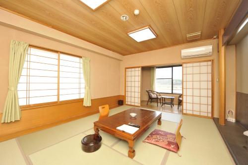 Kagoiwa Onsen Ryokan