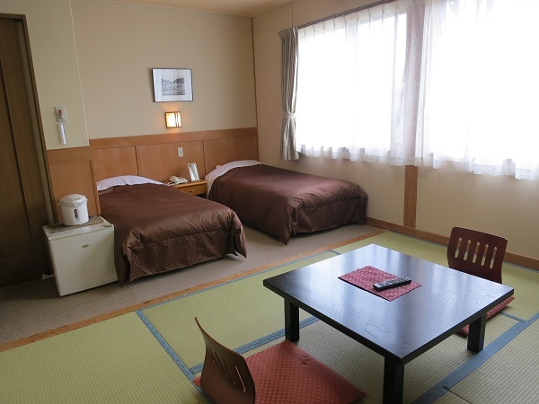 Hakuba Ryokan MINAMIYA & Cat Cafe MINAMIYA