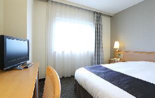 Shin-Osaka Esaka Tokyu REI Hotel