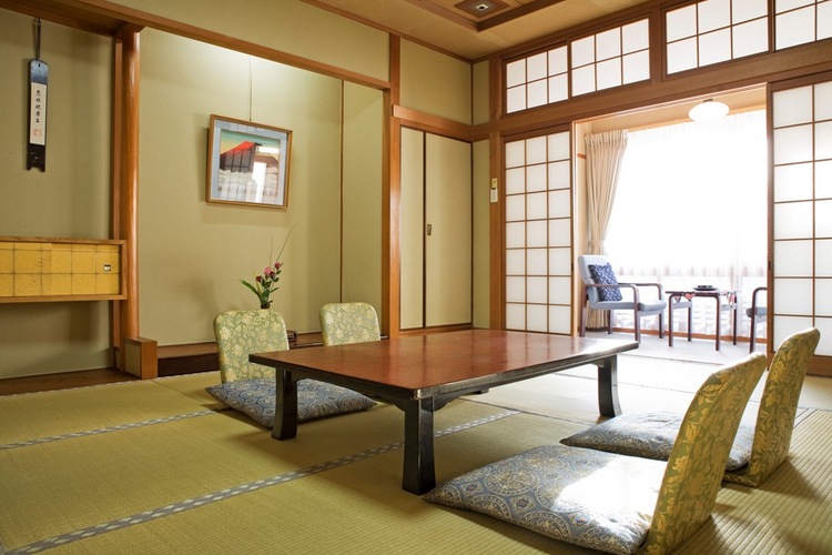 Kinosaki Onsen Mikuniya Ryokan