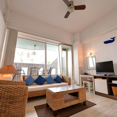 Sound Swell Resort