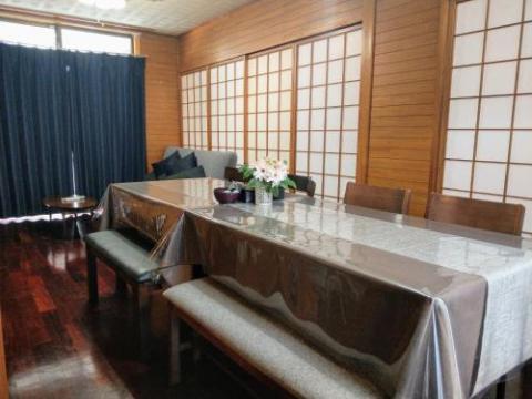 Tiger House