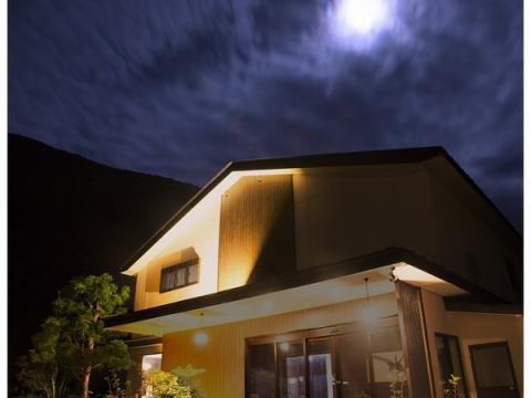 Yuki no Sato, Shisen