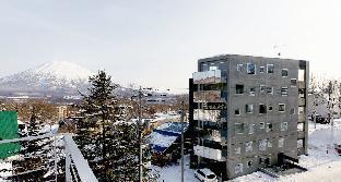 Kira Kira Suites