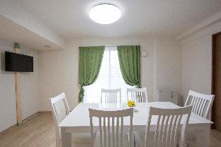 Close to Sapporo Beer Park, free parking ONE203
