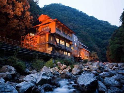 Hananosato Onsen Sansuikan