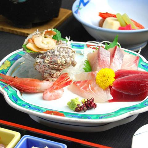 Wakura Onsen Hanagoyomi