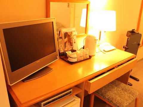 Hotel East